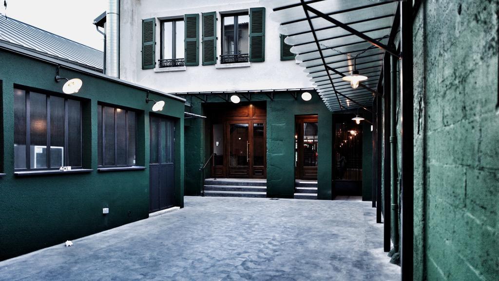 Urban Style Hotel Des Carmes Aurillac Exterior photo