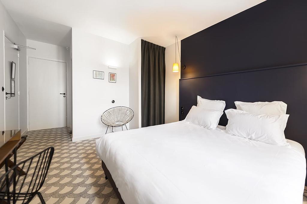 Urban Style Hotel Des Carmes Aurillac Exterior photo